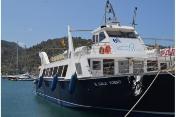 214513_350_MAL_Barcos Azules (Boat tours)_2.jpg